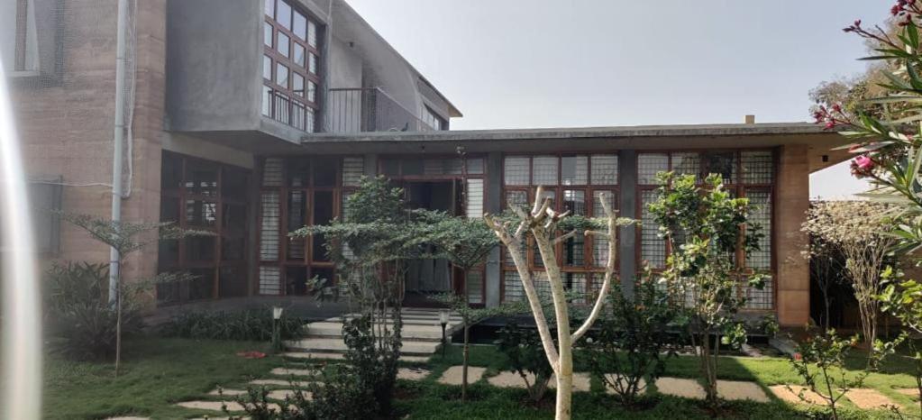 Serene Meadows Villa Bangalore Exterior photo
